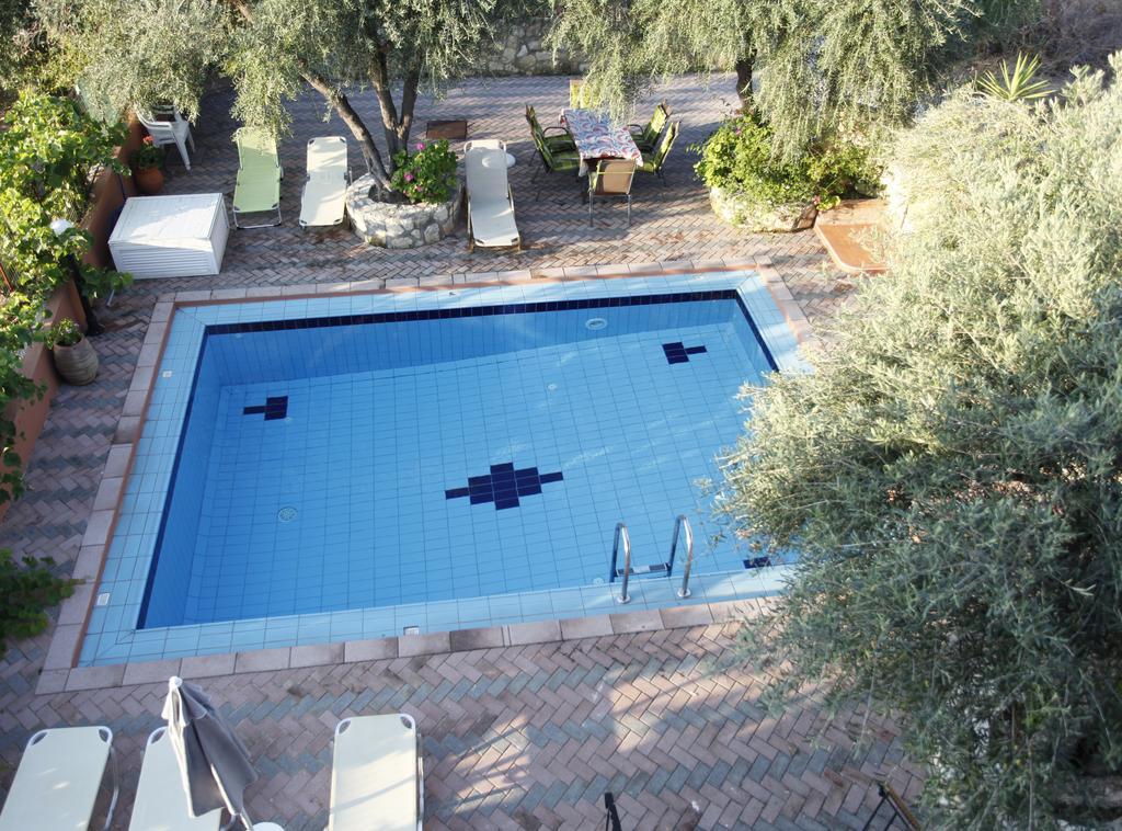 Villa-Jasmin Kato Daratso Exterior foto
